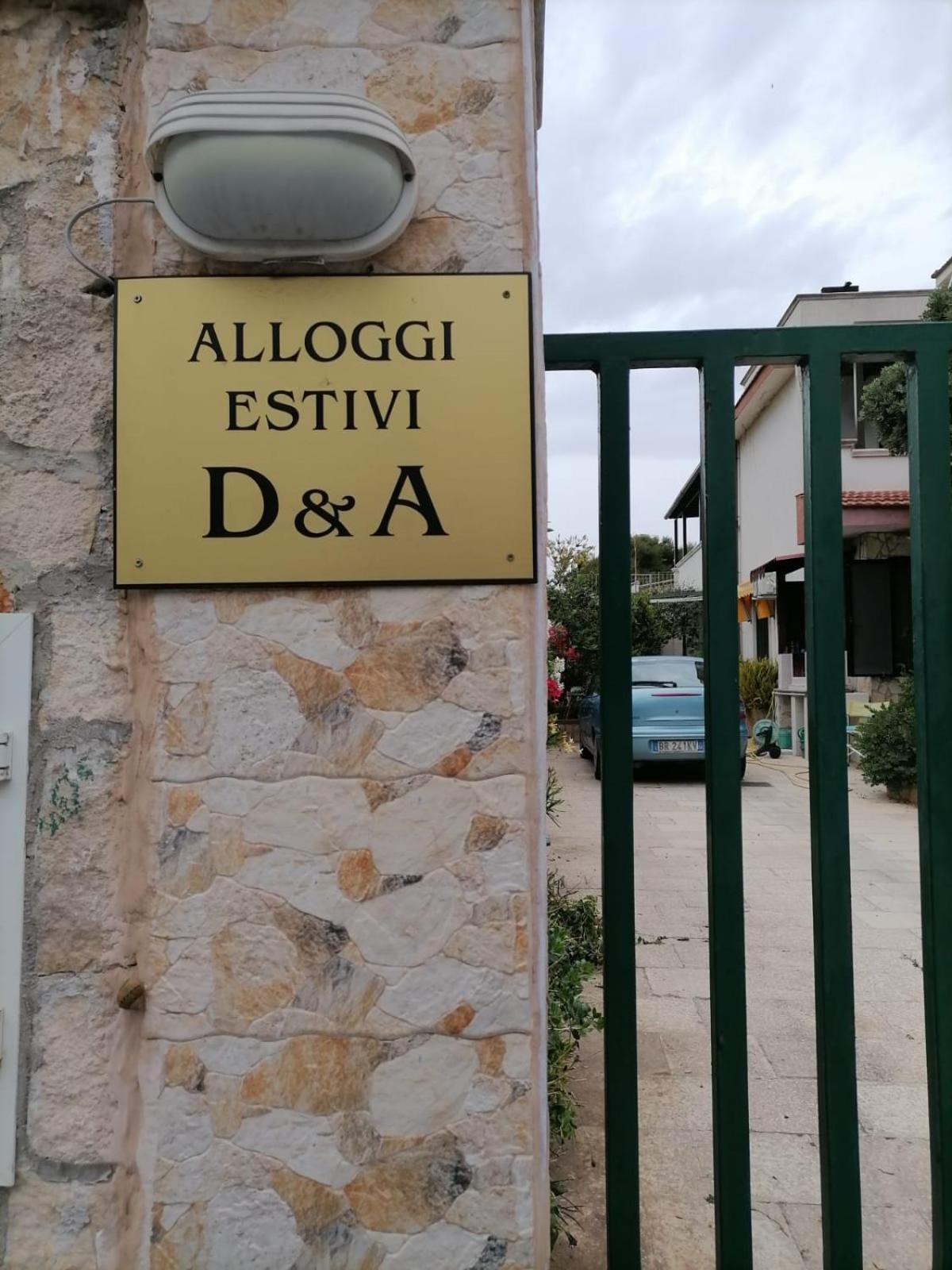 Alloggi Estivi D & A 塔兰托 外观 照片